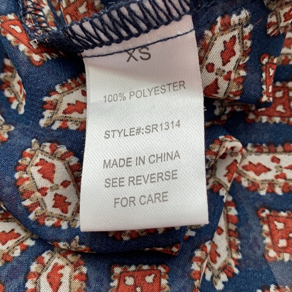 Gorgeous Sheer Patterned Open Front Navy Pullover - image 5